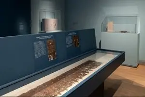 نسخه کمیاب «کتاب مردگان» به نمایش درآمد + عکی