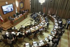 هدیه باورنکردنی و کمی عجیب شورای شهر به این خانم قهرمان/ عکس