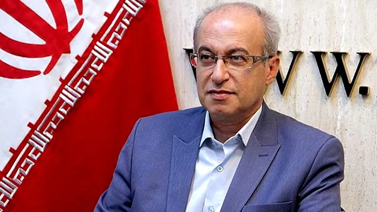 شرکت‌های دارویی بخاطر افزایش قیمت آنتی بیوتیک را احتکار کردند/ اگر شربت آنتی بیوتیک به اطفال نرسد دچار رماتیسم قلبی و مفصلی می‌شوند
