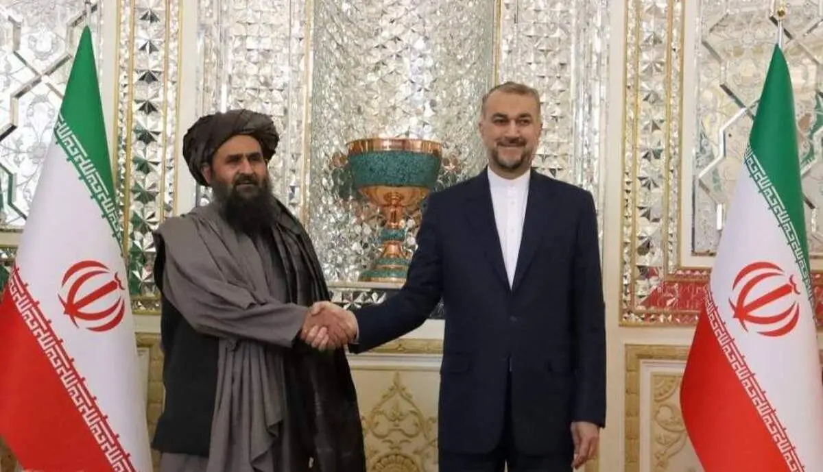 هیات طالبان در راه تهران 