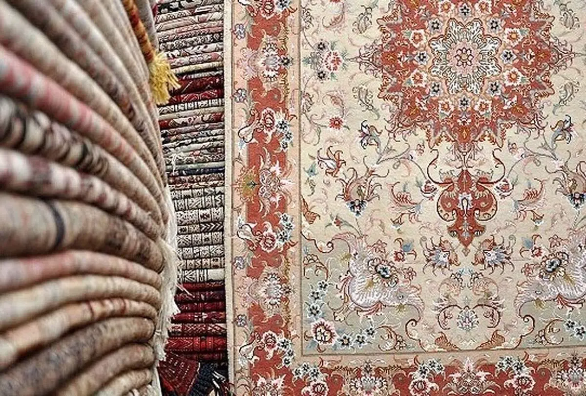 خرید فرش ماشینی چقدر هزینه دارد؟
