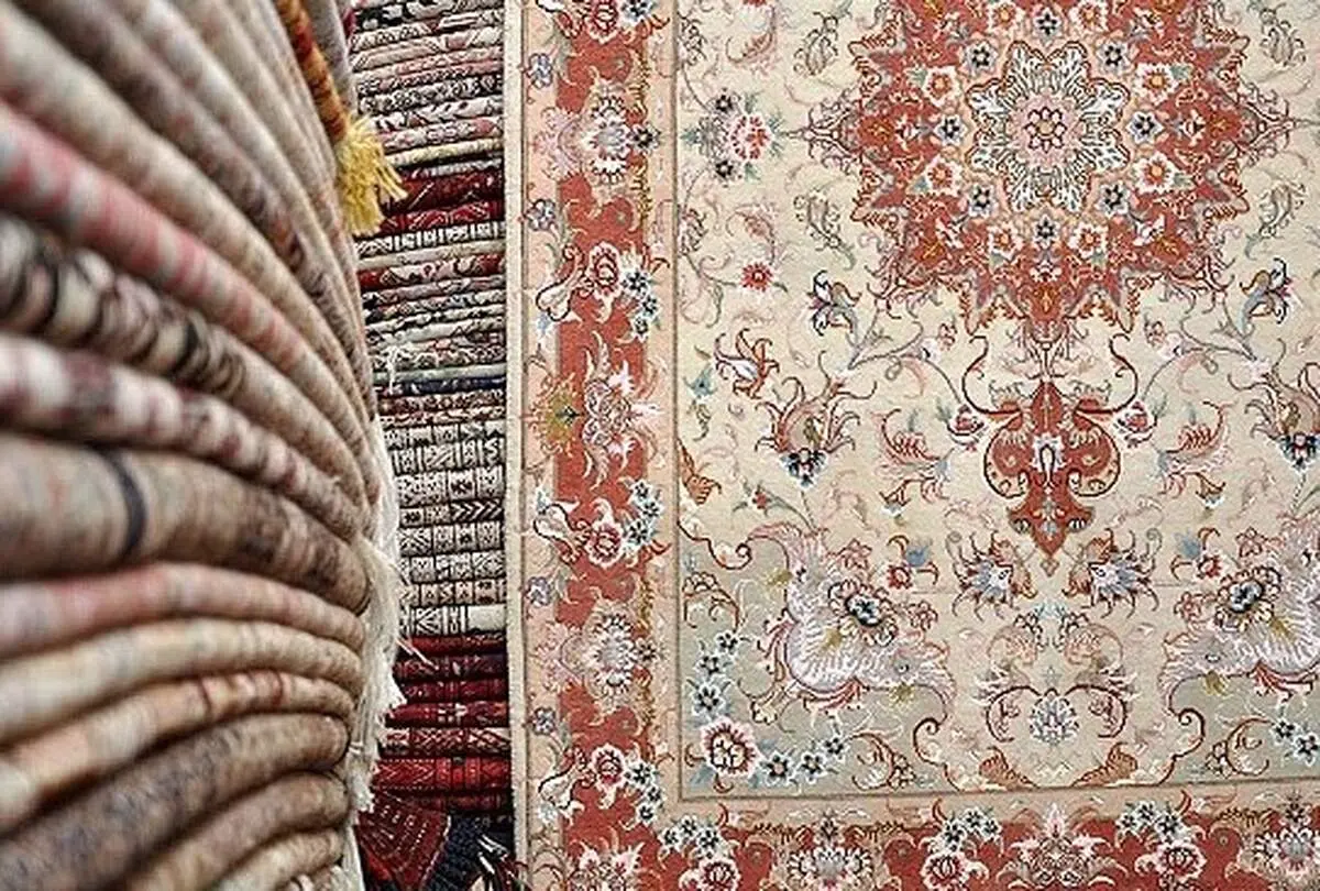 خرید فرش ماشینی چقدر هزینه دارد؟