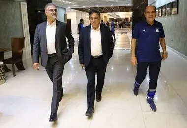 علی تاجرنیا همه را شوکه کرد