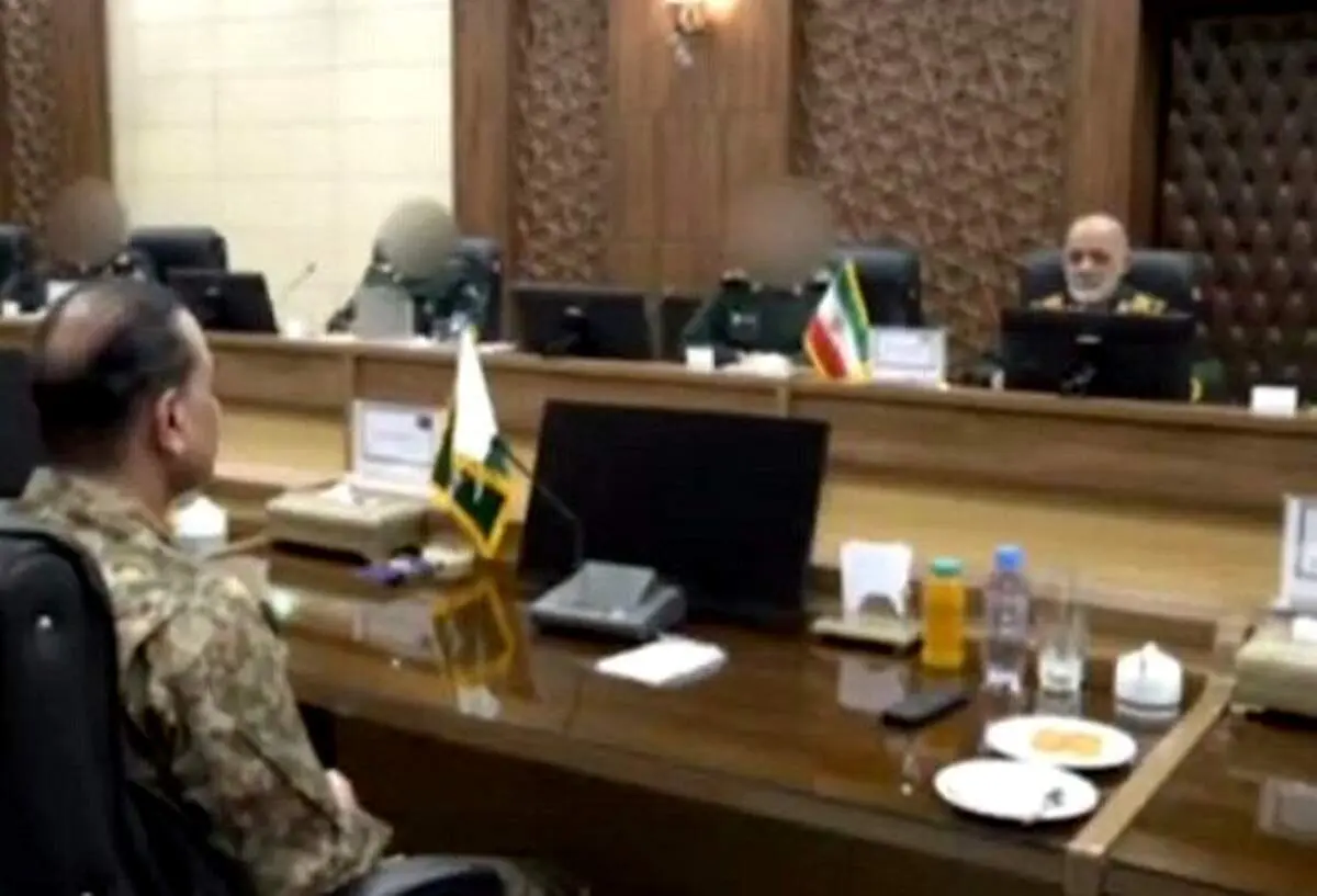 فرمانده ارتش پاکستان با فرماندهی قرارگاه مرکزی خاتم‌الانبیا دیدار کرد