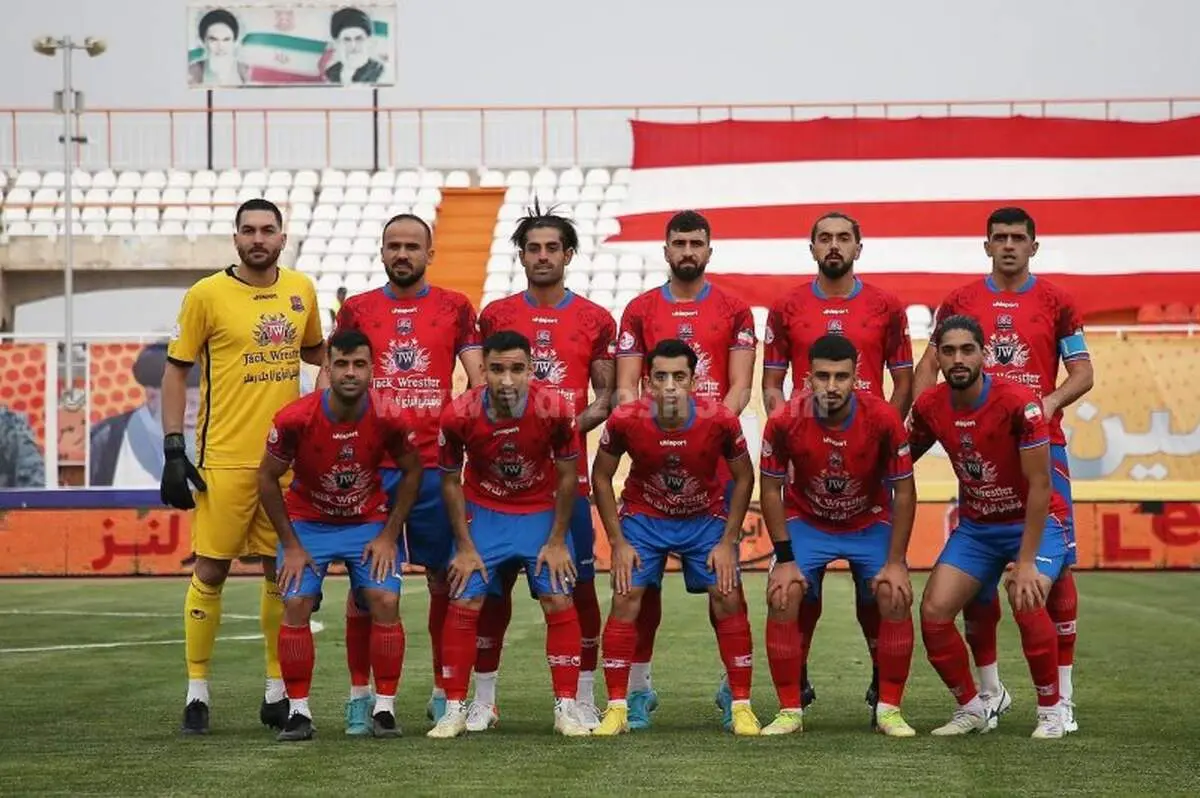 
تهدید باشگاه نساجی در آستانه بازی با استقلال
