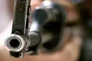 عروس لباس مردانه پوشید خانواده همسرش را به گلوله بست