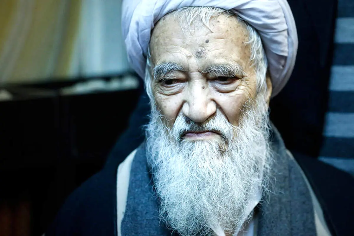 موحدی کرمانی رئیس سنی مجلس خبرگان رهبری شد