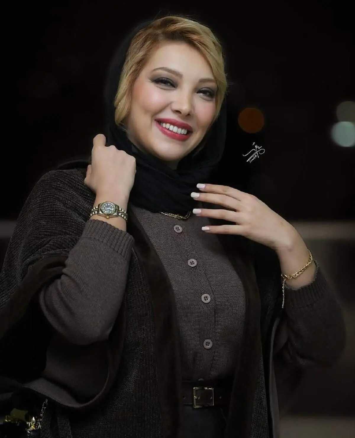 صدف اسپهبدی با لباس نامتعارف در اختتامیه یک جشنواره! / عکس