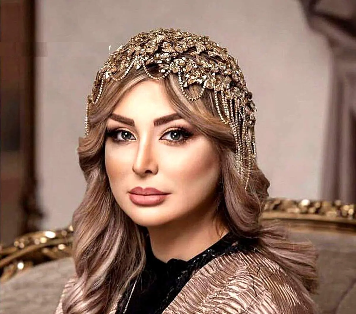 استایل زمستانه نیوشا ضیغمی در ایران کولاک کرد!/ عکس