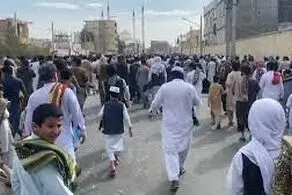 غارت بانک در خاش| فریاد «زنده باد ریگی» سر داده شد!+ببینید 