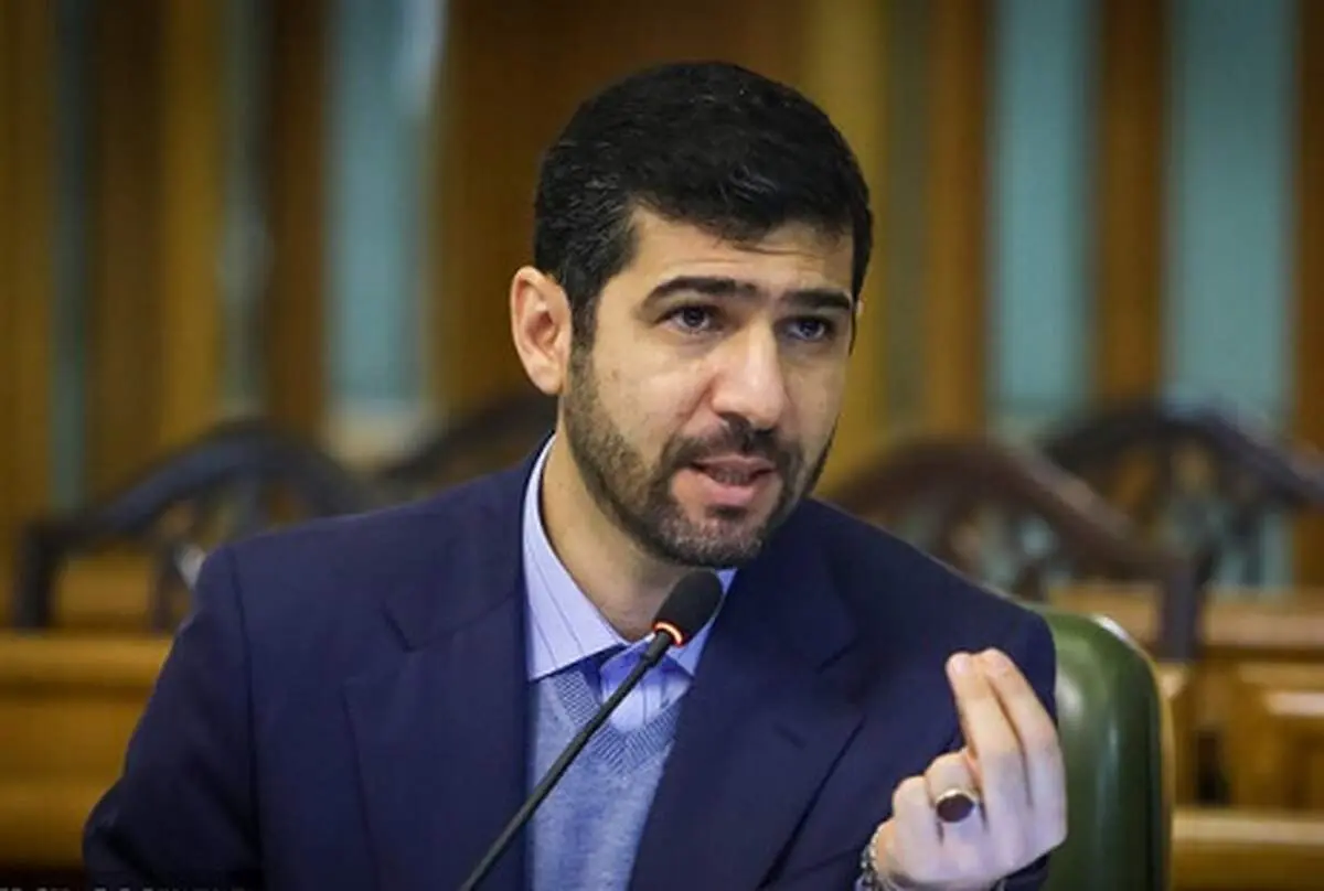 گمانه زنی برای مدیرعاملی جدید پرسپولیس؛ آخوندی واکنش نشان داد