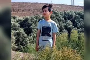 فیلم هولناک از لحظه سقوط مرگبار کودک در حوضچه گل محمدی /مادر بزرگ کودک نیز در مراسم تشیع درگذشت+ببینید