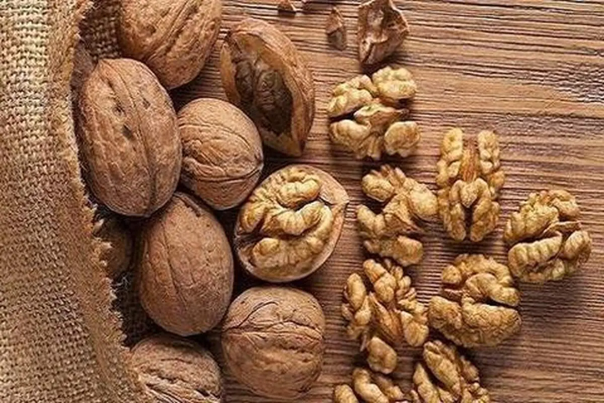 خرید و فروش گردو ممنوع شد