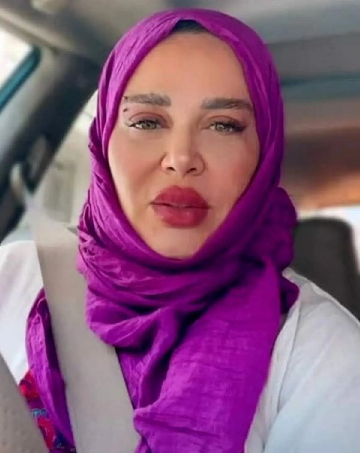  استایل دور از انتظار بهاره رهنما در دیدار با جاری سابقش!/ عکس
