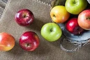 این میوه با چربی خون می جنگد!