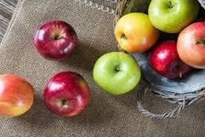 به این دلایل هرگز زیادی سیب نخورید!