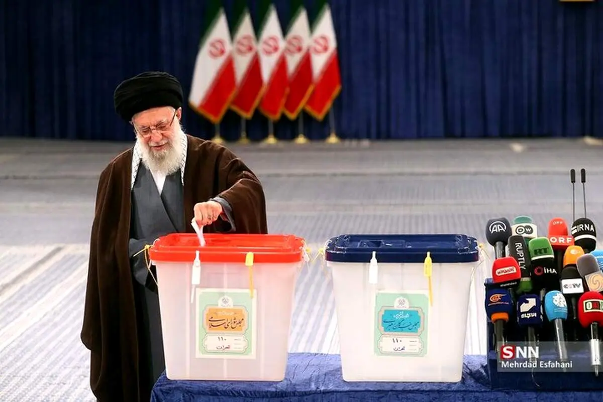 عکس از کارت ملی رهبر انقلاب + ببینید 