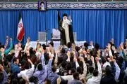 دانشجویان با رهبری دیدار می‌کنند