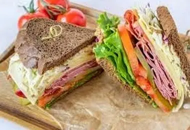 طرز تهیه ساندویچ پاسترامی گرم خانگی