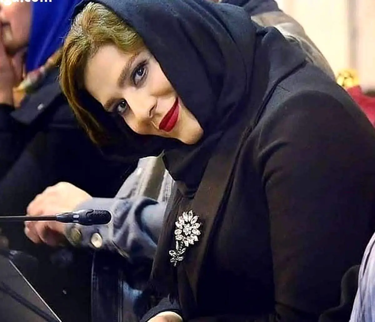 ببینید| عکسی از خوابیدن سحر دولتشاهی درکنار پارنتر جدیدش!/ خانم بازیگر چرا این تصویر را منتشر کرد؟