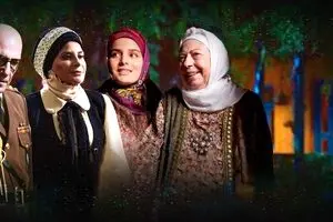 بازیگران سوجان را در کنار خانواده واقعی شان ببینید/ تصاویر