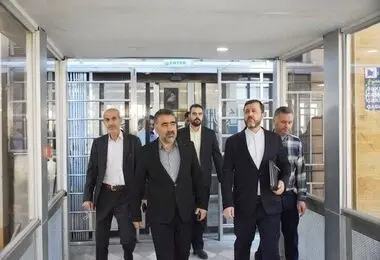 غریب آبادی عازم باکو شد 