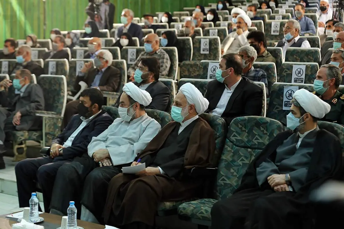 خیر و برکتی که در صلح و سازش است در حکم قاضی نیست