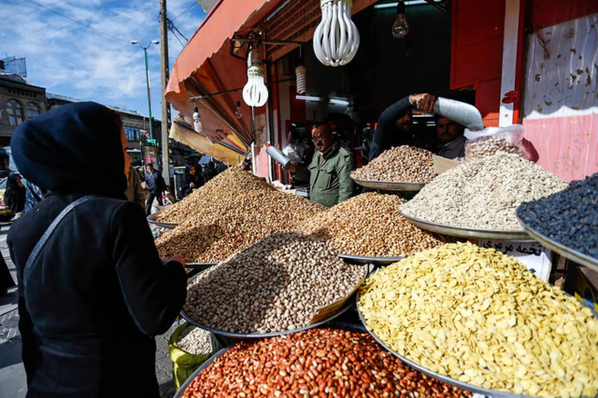 قیمت آجیل چهار مغز در بازار شب عید / جدول