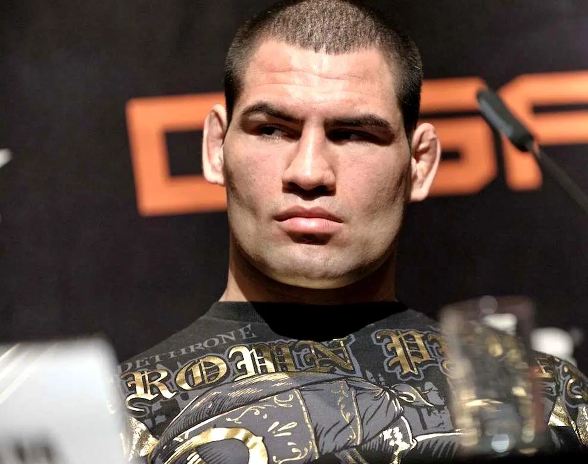 تلاش قهرمان پیشین UFC جهان برای قتل+عکس
