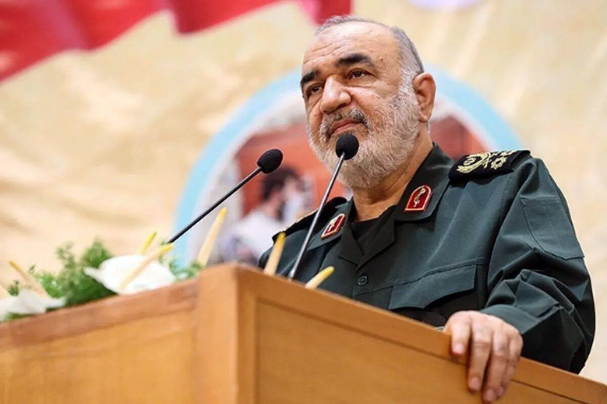 فرمانده کل سپاه: در مقابل هیچ دشمنی حتی یک گام عقب نمینشینیم