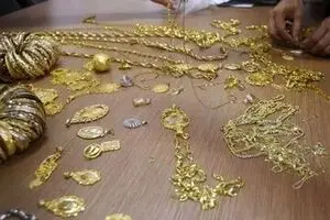 جزئیات ماجرای پیدا شدن ۲۰۰ میلیون تومان طلا در ایستگاه دروازه دولت