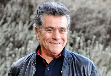 بهروز وثوقی در کنار پدر واقعی اش/ عکس