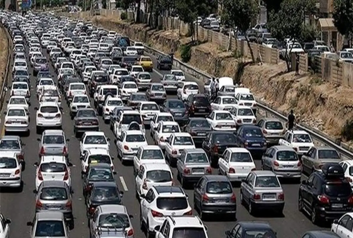 ترافیک فوق سنگین در محورهای کندوان و هراز