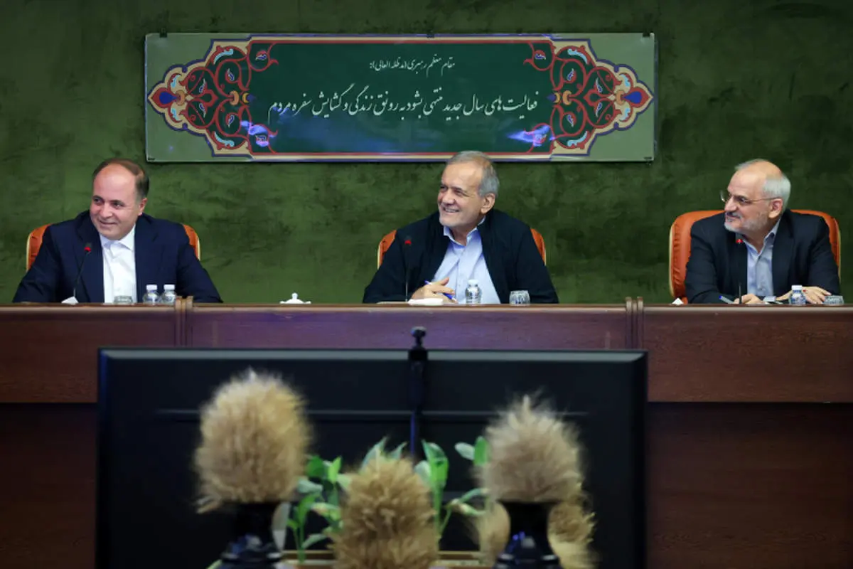 مسعود پزشکیان به وزارت جهاد کشاورزی رفت 