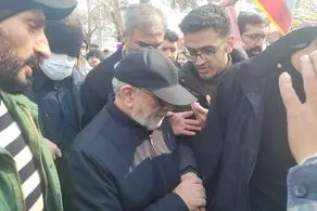تصاویر سردار قاآنی در راهپیمایی 22 بهمن 