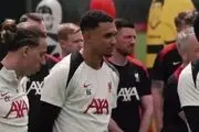 هدیه خداحافظی‌‌ لیورپولی‌ها برای آرنولد + عکس