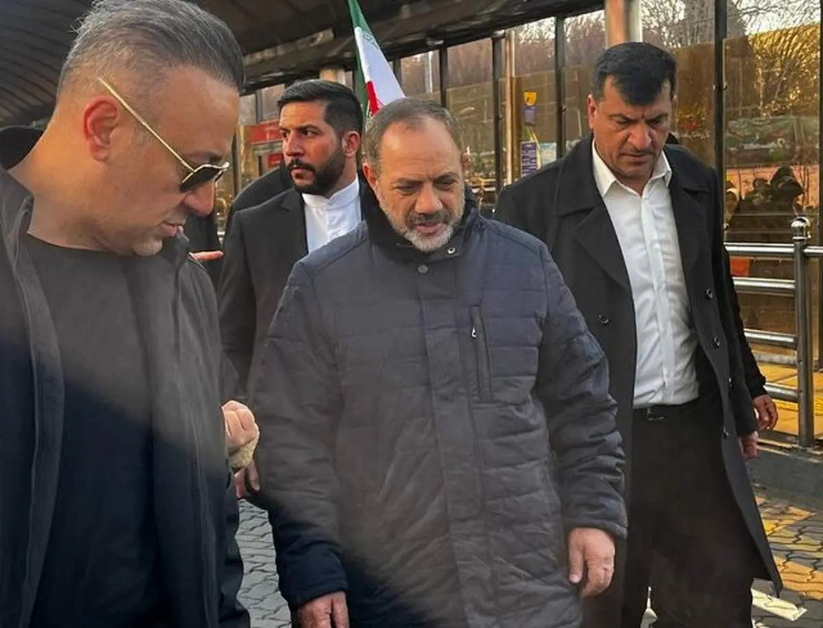 وزیر دفاع: آمریکاییها یاوه میگویند در شرایط تحریم و تهدید با آنان مذاکره نخواهیم کرد.