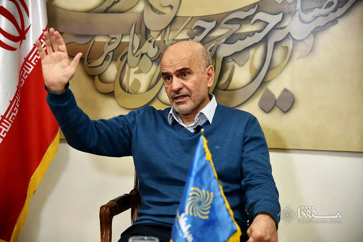 فرشاد مؤمنی: احتمال افزایش قیمت «حاملهای انرژی» در سال آینده بسیار است