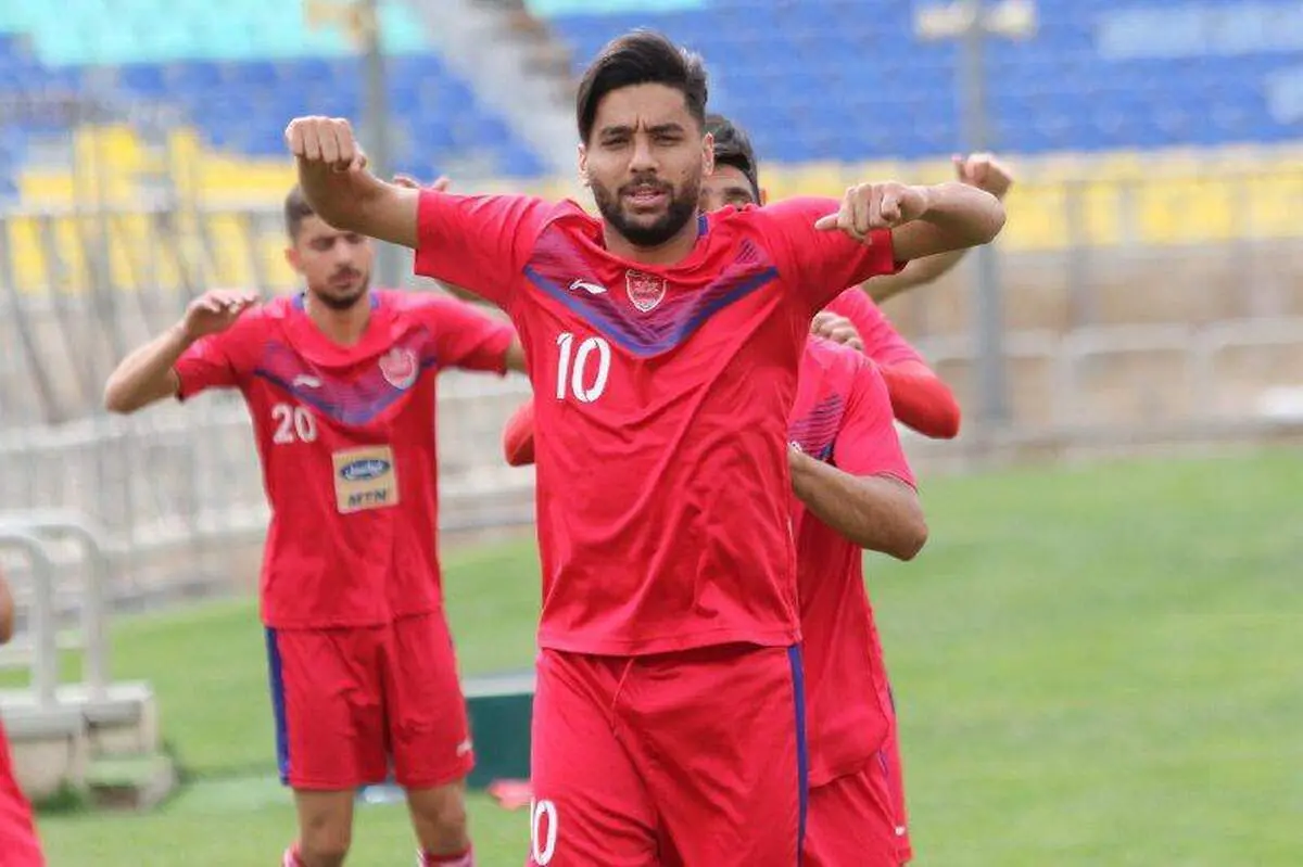 مهاجم پرسپولیس مسی شد !
