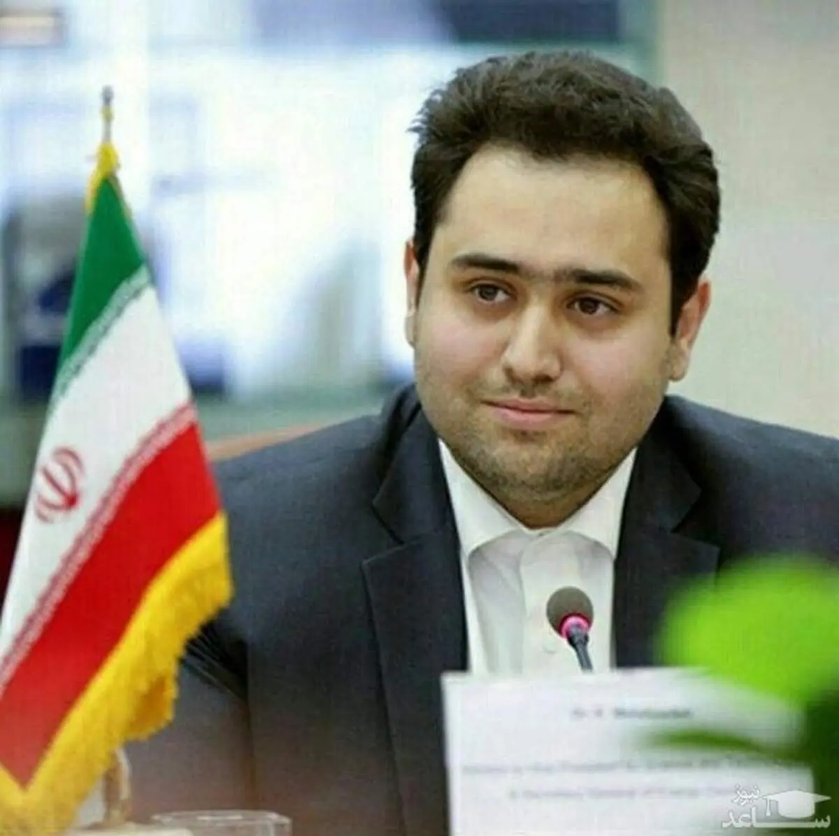 کنایه داماد حسن روحانی به شروع ساعت کاری از ۶ صبح