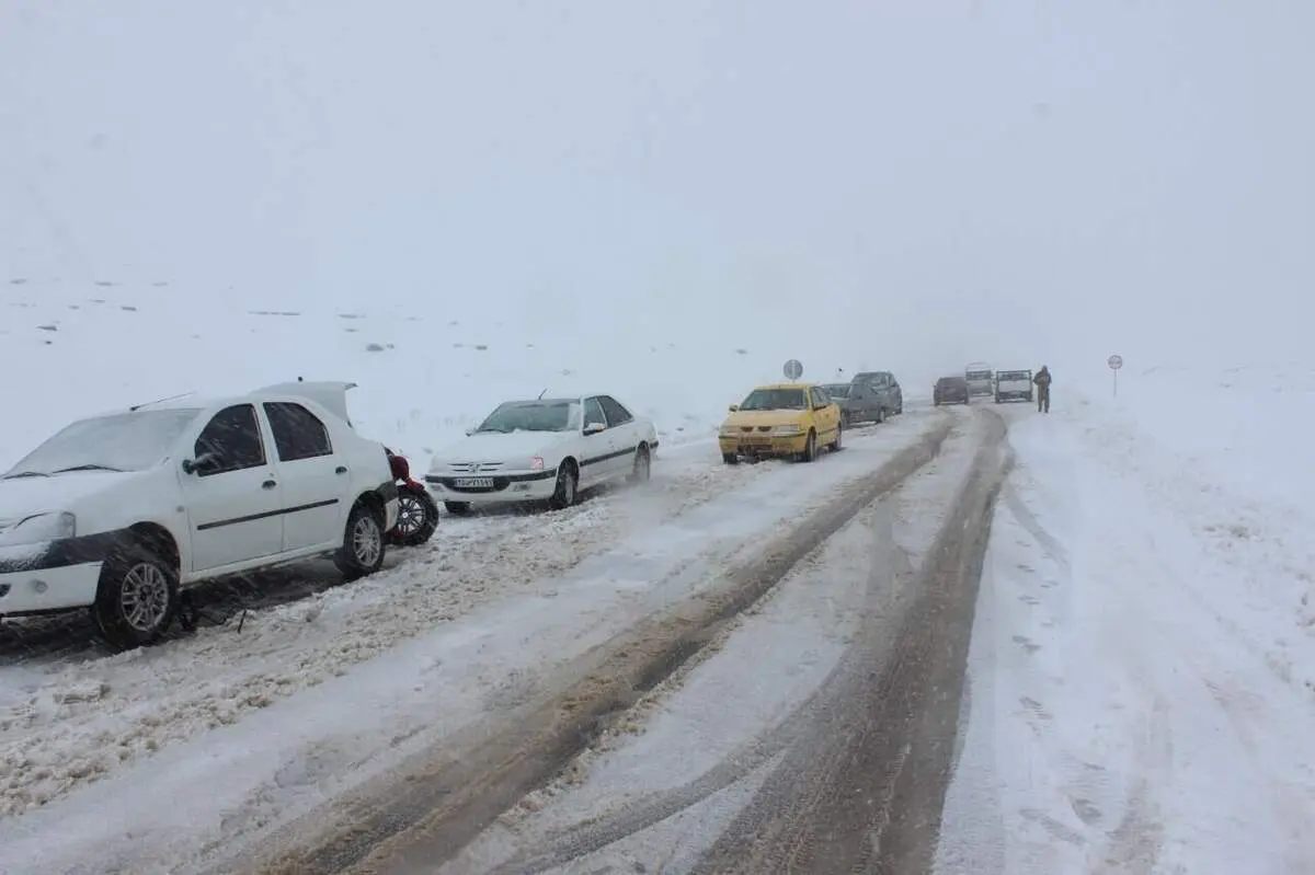 برف و باران و سرما پنجشنبه و جمعه (٧ و ٨ اسفند ماه) در کوهستان‌های کشور