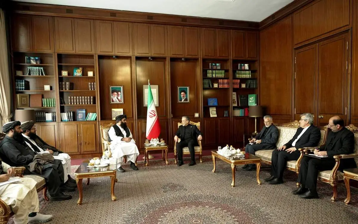 دیدار وزیر امور خارجه افغانستان با وزیر امور خارجه جمهوری اسلامی ایران 