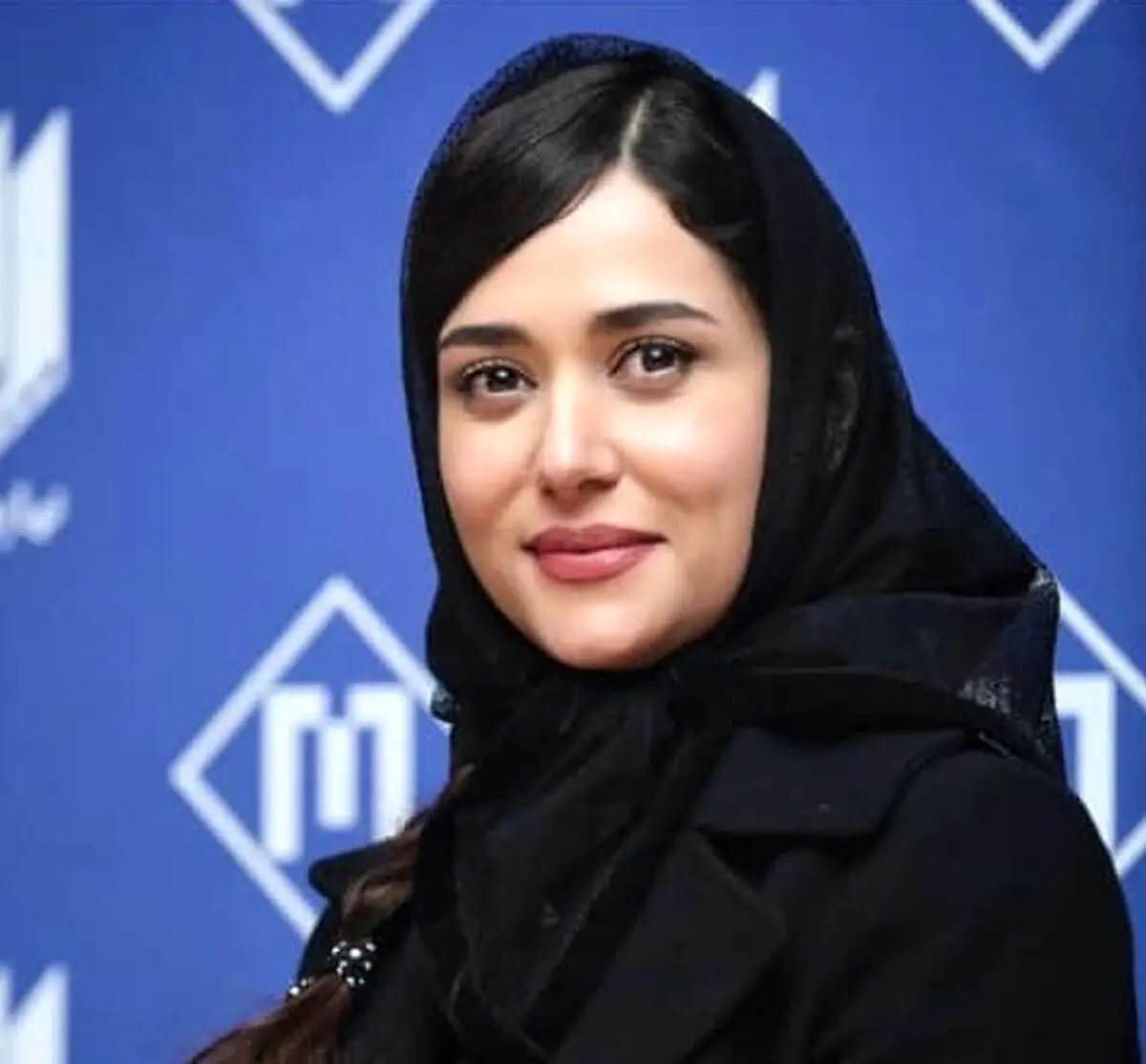 پریناز ایزدیار با چهره واقعی بدون آرایش/ تصاویر