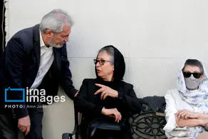 3 بازیگری که در مراسم به وصیت ناصر تقوایی عمل نکردند!/ ببینید