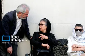3 بازیگری که در مراسم به وصیت ناصر تقوایی عمل نکردند!/ ببینید