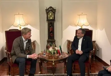 رایزنی نماینده دبیرکل سازمان ملل در امور یمن با عراقچی در مسقط 