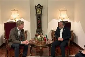 رایزنی نماینده دبیرکل سازمان ملل در امور یمن با عراقچی در مسقط 