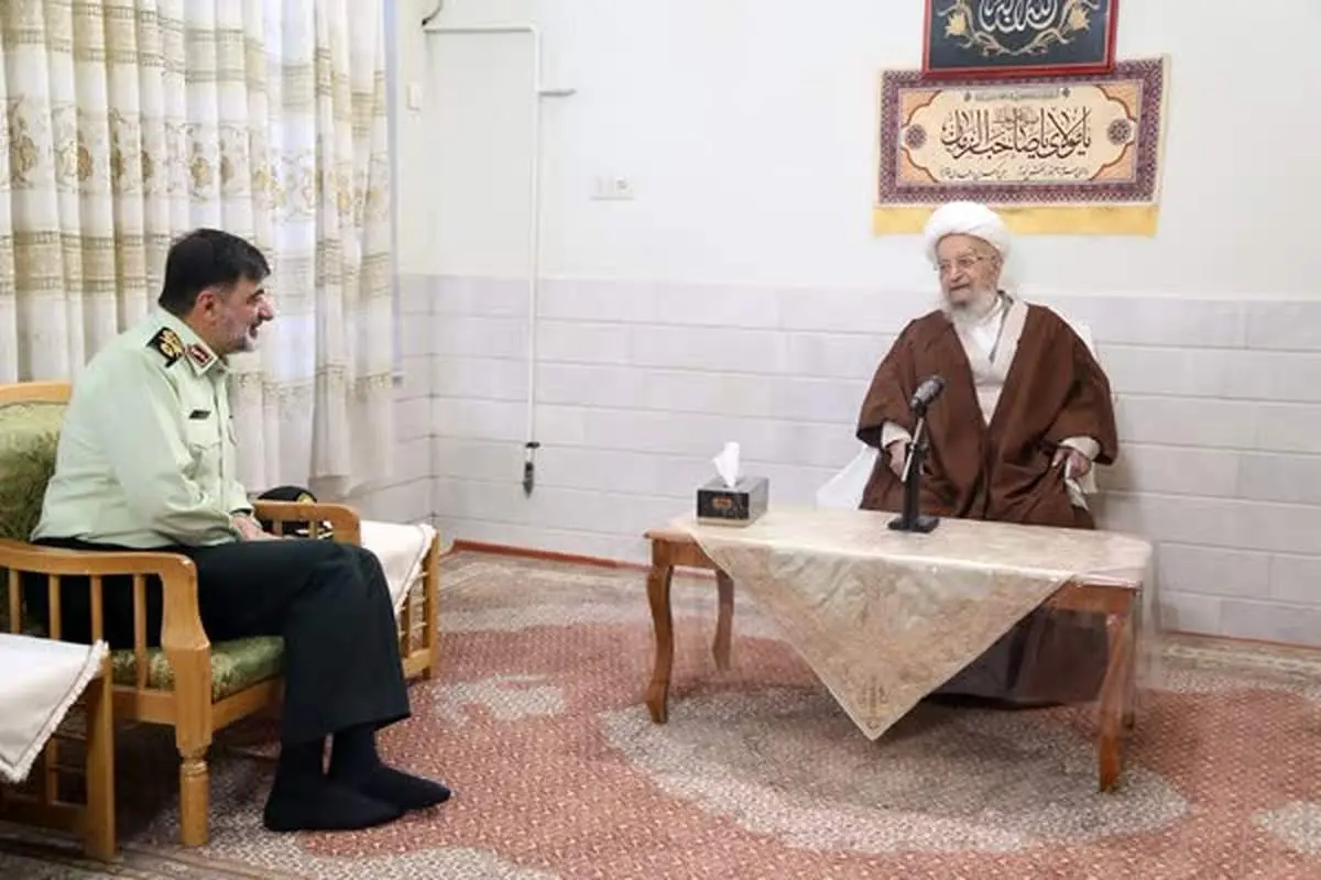 آیتالله العظمی مکارم شیرازی خطاب به سردار رادان: طرح نور را با قدرت ادامه دهید