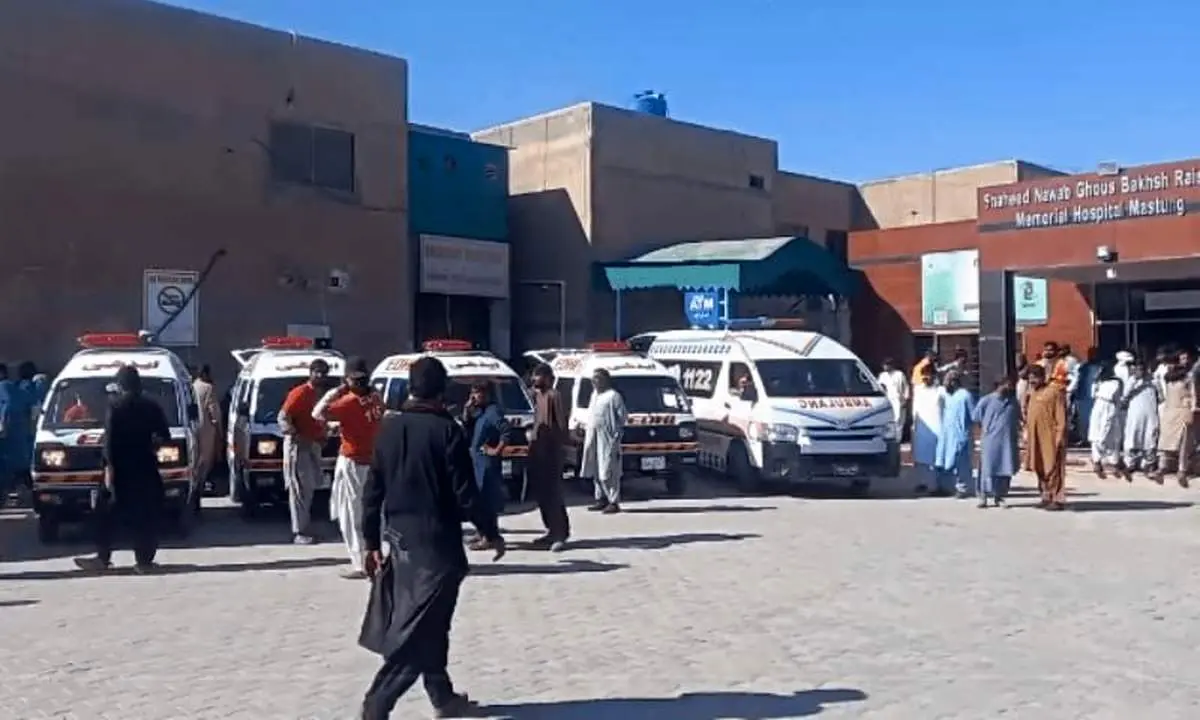 ۷ کشته از جمله کودکان در انفجار بلوچستان + عکس