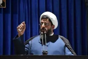انتقاد تند یک امام جمعه به محروم کردن زنان از حقوق شهروندی بخاطر پوشش‌ 